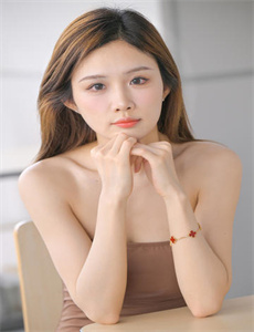 暖暖 在线 观看 高清 日本,久久99AV无色码人妻蜜柚