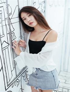《性荡校园NP小说》