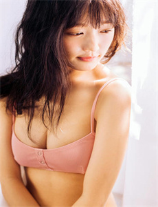 《家里没人妈妈陪你做一次》